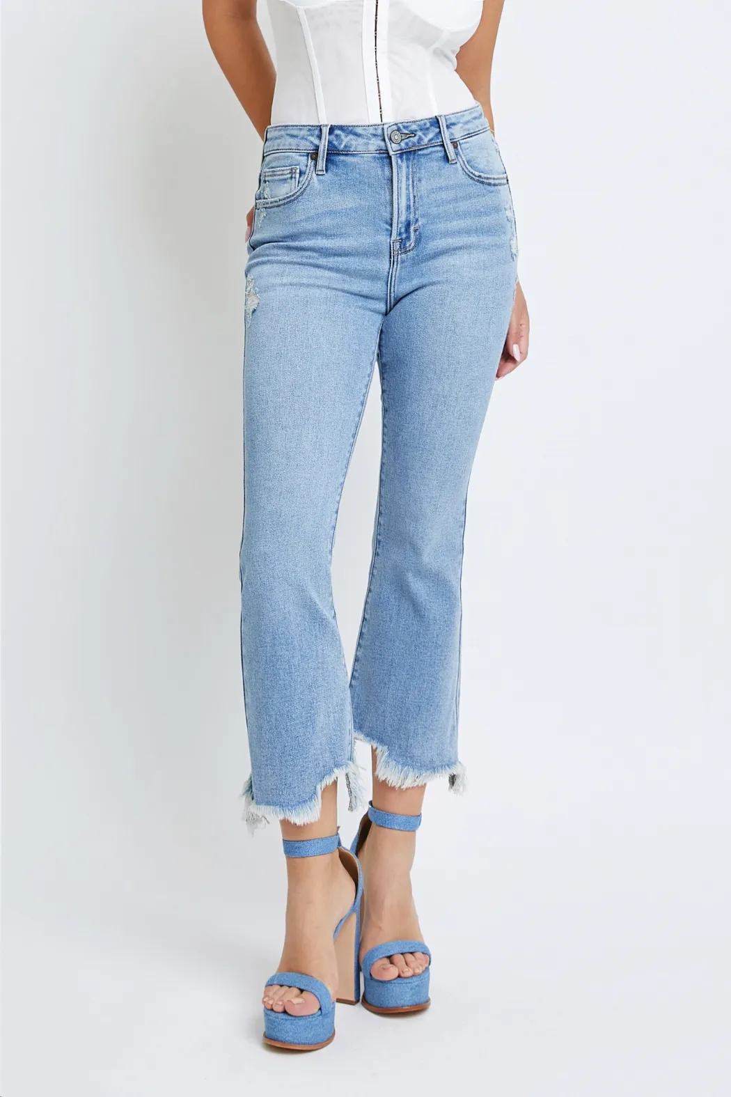 Hidden Happi Crop Flare Chewed Hem Jeans